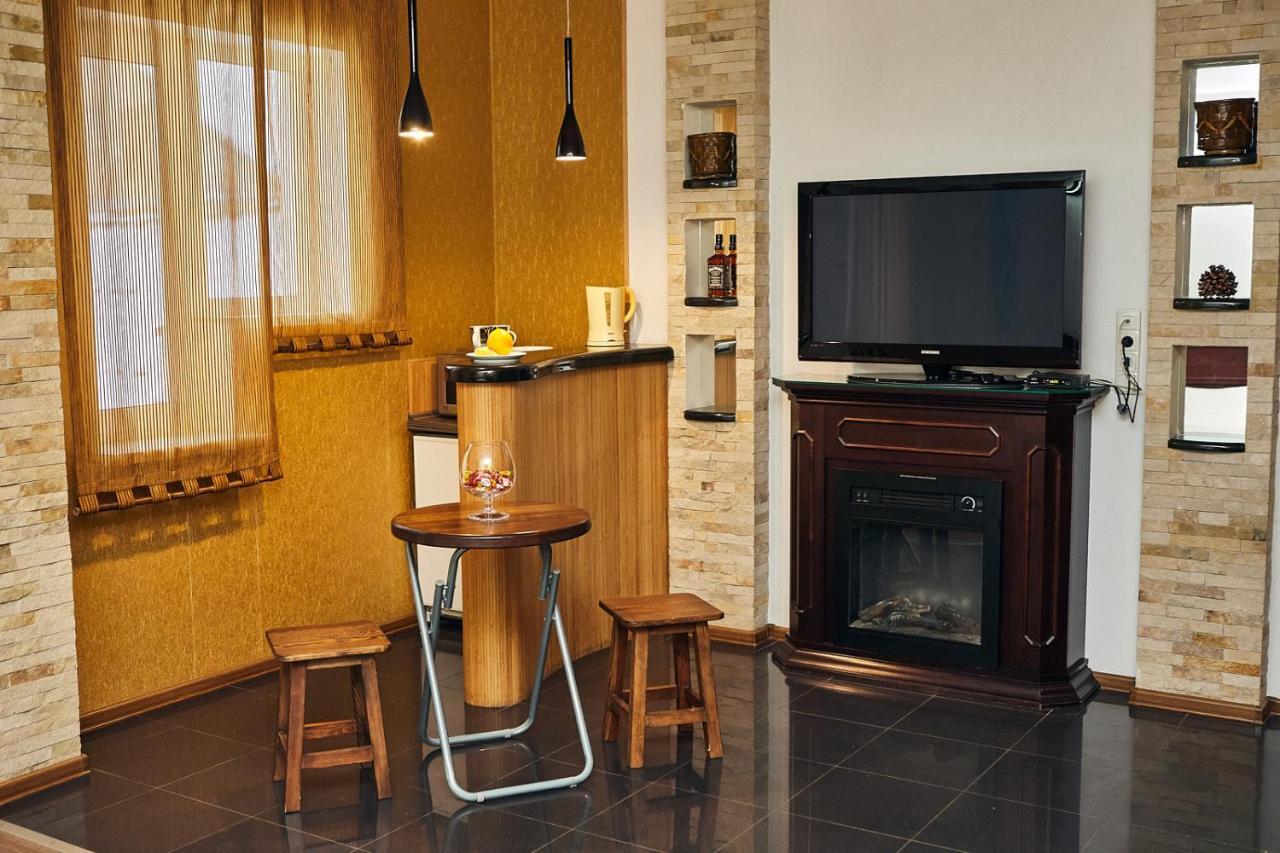 Africa Apartment Vinnytsia Ngoại thất bức ảnh